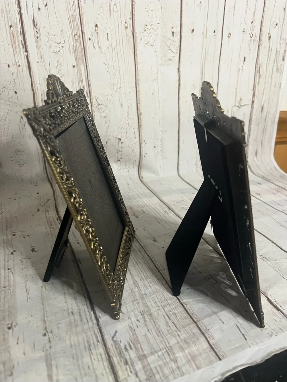 2 Beautiful Vintage Ornate Victorian Style Brass Picture Frames Black Felt Backs